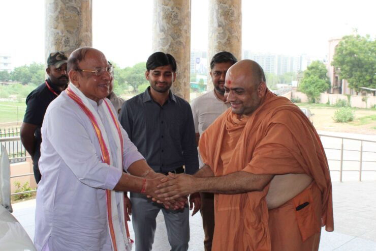 Shankarsinh-Vaghela2-740x493