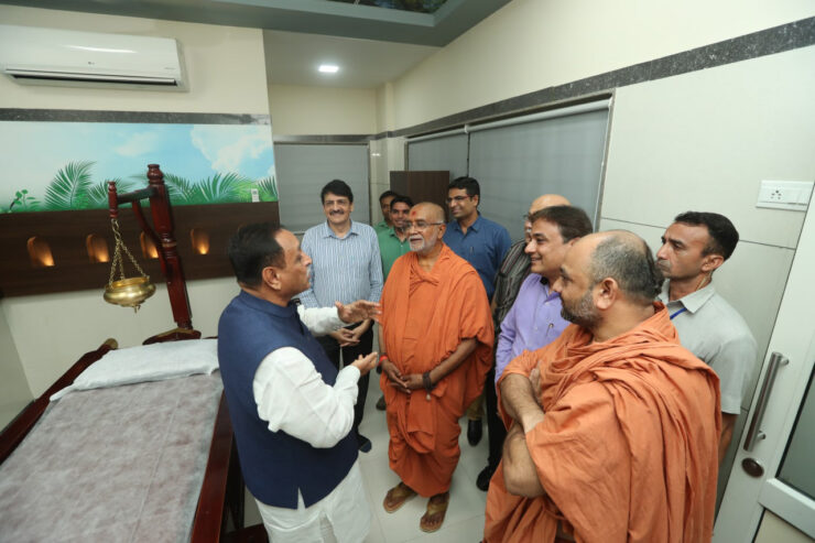 Vijaybhai-Rupani-17-740x493