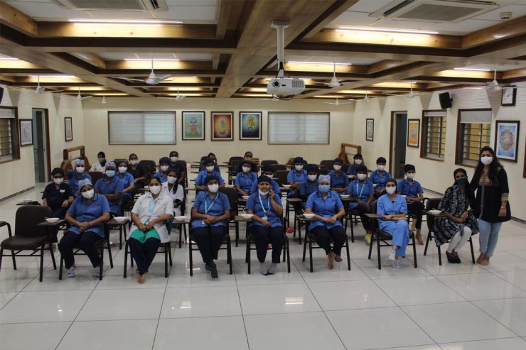women-power-seminar7-740x493